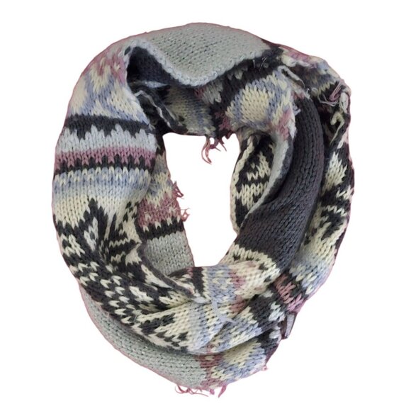 Apt. 9 & Muk Luks Womens Acrylic Knit Infinity Scarves Set of 2 - Picture 5 of 7